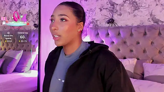 lilith storm online show from 10-13-25, 05:13