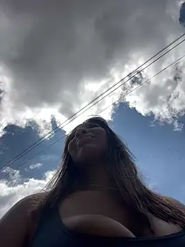 lilith storm online show from 11-18-25, 04:33