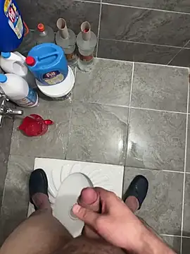 LAZ3R1 online show from 10-08-25, 01:53