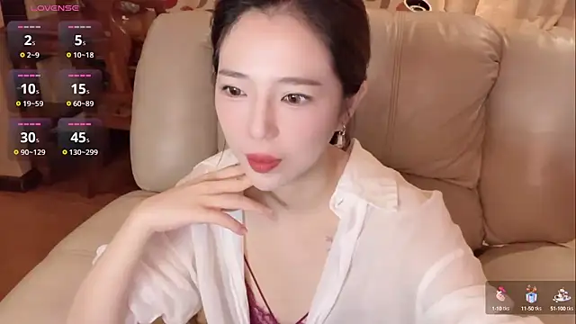 miss-lin online show from 09-26-25, 02:21
