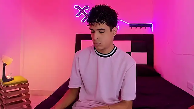 Lucky boys  X online show from 10-12-25, 11:53