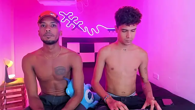 Lucky boys  X online show from 12-19-25, 07:10