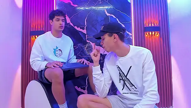 Lucky boys  X online show from 03-05-26, 08:05