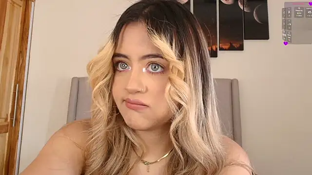 MaryMoon  online show from 12-16-25, 06:02