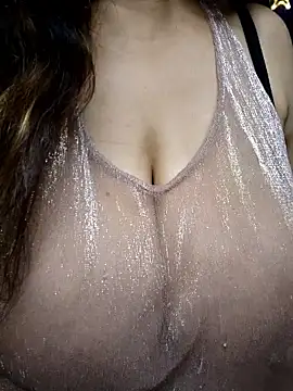 Queen-Of-Big-Boobs online show from 09-23-25, 04:04