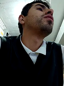 Snapshot of Waver857 chatting on 11-21-25, 11:36 Waver857 online show from 11-21-25, 11:36