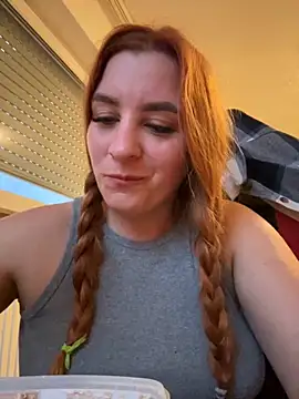 Snapshot of Anastasia2027 chatting on 09-24-25, 04:54 Anastasia2027 online show from 09-24-25, 04:54