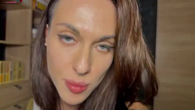 AzureEyes online show from 11-23-25, 03:23