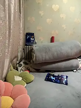 xiuchun100 online show from 12-20-25, 12:23