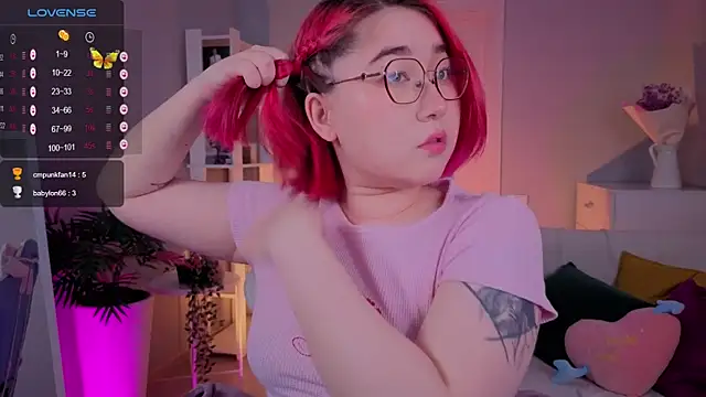 Sexy Peachy online show from 09-26-25, 07:23