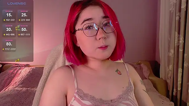 Sexy Peachy online show from 10-06-25, 08:23