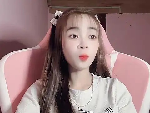 Snapshot of Suna7383 chatting on 11-09-25, 03:21 Suna7383 online show from 11-09-25, 03:21