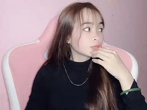 Suna7383 online show from 12-19-25, 05:20