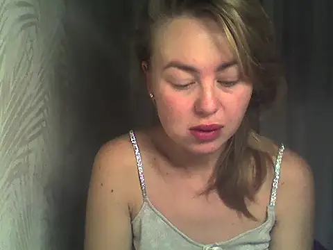 MartaLuna  online show from 10-17-25, 08:44