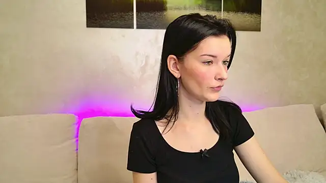 sweet strawber online show from 09-21-25, 08:21