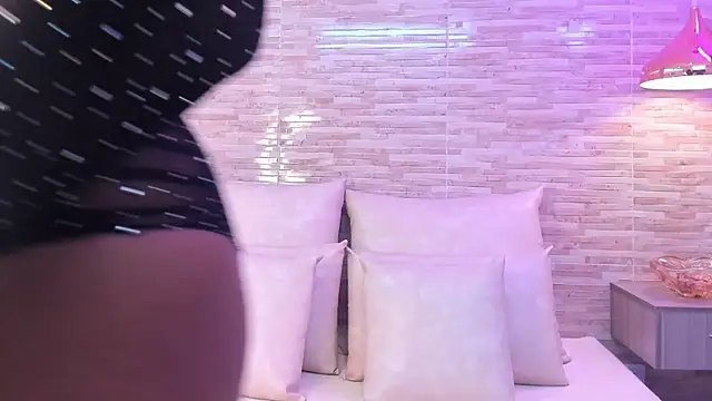 Snapshot of AliceVegga chatting on 10-26-25, 12:33 AliceVegga online show from 10-26-25, 12:33