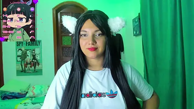 Snapshot of MaoMaoLa chatting on 11-04-25, 05:17 MaoMaoLa online show from 11-04-25, 05:17