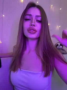 Elizabeth Tay online show from 11-30-25, 05:50