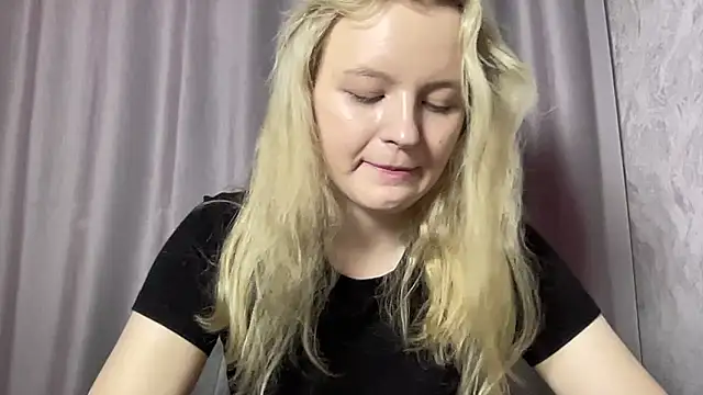 D0llySheep online show from 09-28-25, 04:45