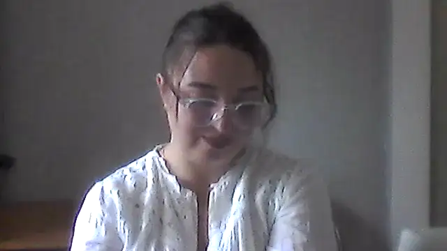 HotEvelynX online show from 09-17-25, 07:43