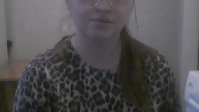 HotEvelynX online show from 10-09-25, 02:15