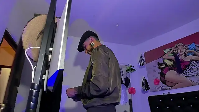 xxKamadevaxx online show from 10-18-25, 01:19