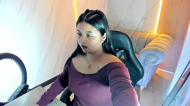 mia hot tf online show from 10-02-25, 08:49