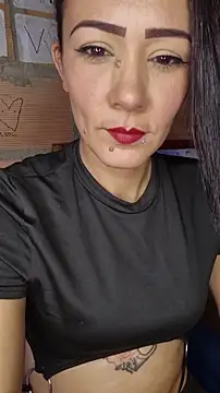 Lhia  online show from 11-29-25, 05:16