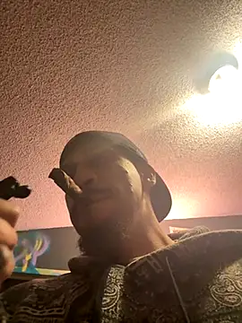 Snapshot of busnfatnutsLildee chatting on 11-26-25, 05:52 busnfatnutsLildee online show from 11-26-25, 05:52