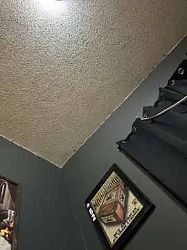 Snapshot of busnfatnutsLildee chatting on 12-15-25, 10:52 busnfatnutsLildee online show from 12-15-25, 10:52