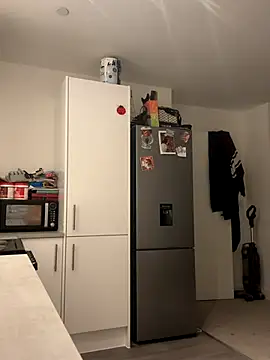 IceEyesUK online show from 09-27-25, 08:03