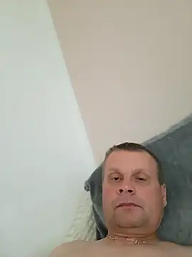 Snapshot of tygros11 chatting on 11-01-25, 07:32 tygros11 online show from 11-01-25, 07:32