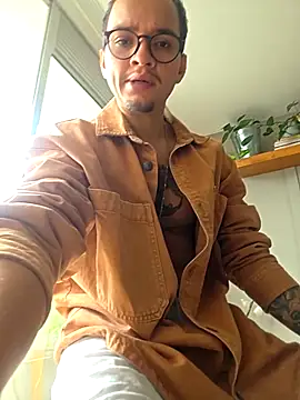 AronShelby420 online show from 09-28-25, 03:06