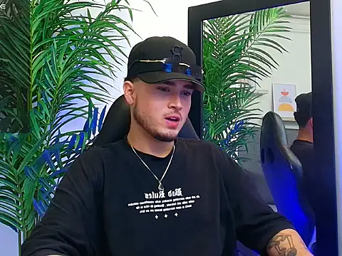 SALVATORE MULLER1 online show from 10-09-25, 10:41