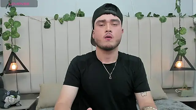 SALVATORE MULLER1 online show from 11-09-25, 04:33