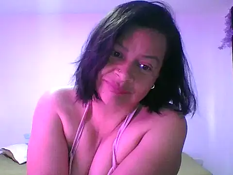 adri89-g online show from 09-12-25, 12:49