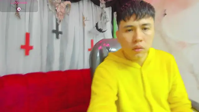 Nick Wolff online show from 10-21-25, 05:08