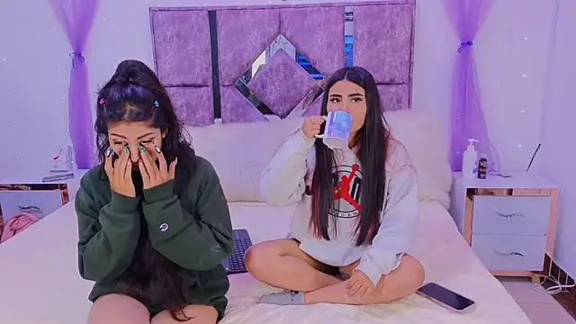 danilu and eva21 online show from 10-11-25, 08:29