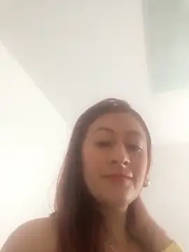 milenacardona online show from 09-19-25, 04:07