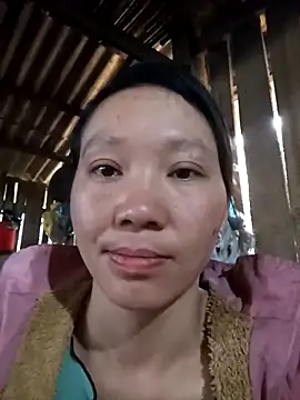 bonnie-00 online show from 12-21-25, 12:29