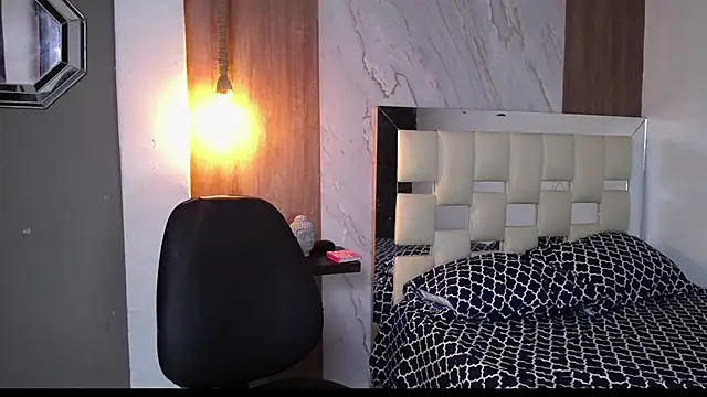 Snapshot of fire_drako_ chatting on 10-12-25, 02:16 fire drako online show from 10-12-25, 02:16