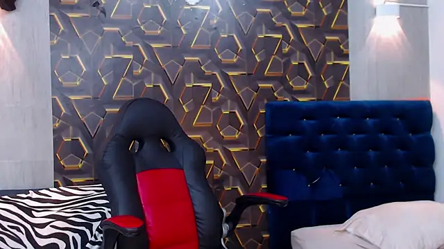 Snapshot of fire_drako_ chatting on 11-11-25, 03:06 fire drako online show from 11-11-25, 03:06