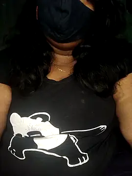 Snapshot of sonali134 chatting on 10-11-25, 05:55 sonali134 online show from 10-11-25, 05:55