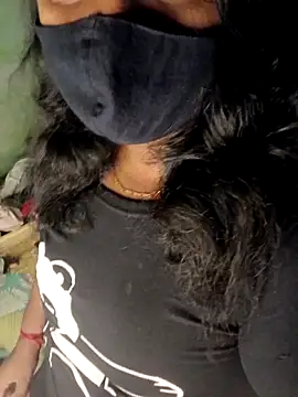 Snapshot of sonali134 chatting on 10-17-25, 06:10 sonali134 online show from 10-17-25, 06:10