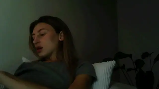 Miralyn online show from 09-17-25, 03:24
