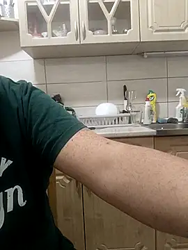 narrowboy online show from 11-08-25, 04:07