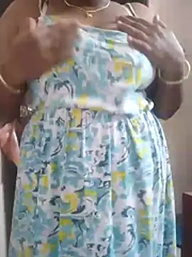 Snapshot of Sowjanya-telugu chatting on 10-15-25, 12:55 Sowjanya-telugu online show from 10-15-25, 12:55