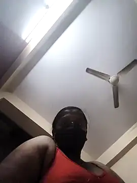 Snapshot of Sowjanya-telugu chatting on 11-06-25, 07:04 Sowjanya-telugu online show from 11-06-25, 07:04