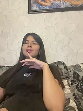 Marina Edwards online show from 09-14-25, 08:13