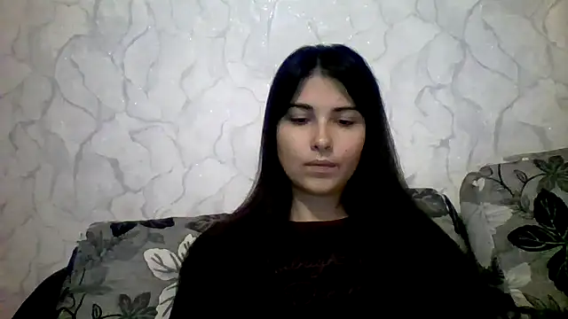 Marina Edwards online show from 09-15-25, 07:14